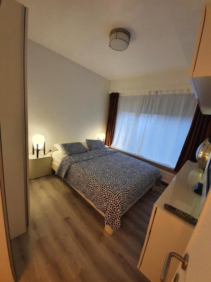 Cosy Corner In Quiet Suburb - All Cars Allowed Antwerpen Ngoại thất bức ảnh
