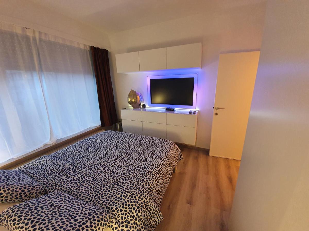 Cosy Corner In Quiet Suburb - All Cars Allowed Antwerpen Ngoại thất bức ảnh